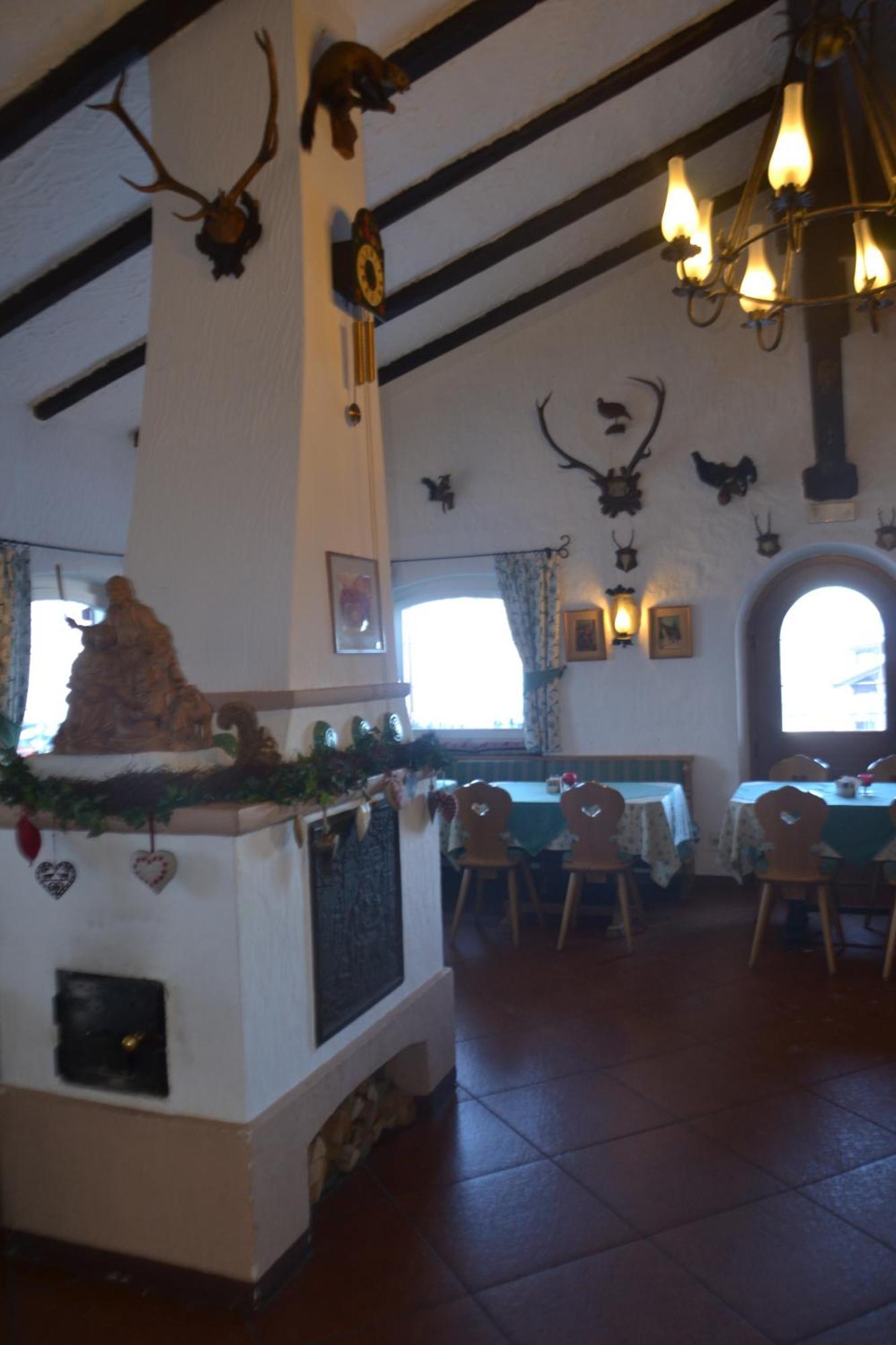 Hotel Scoiattolo Selva di Val Gardena Dış mekan fotoğraf