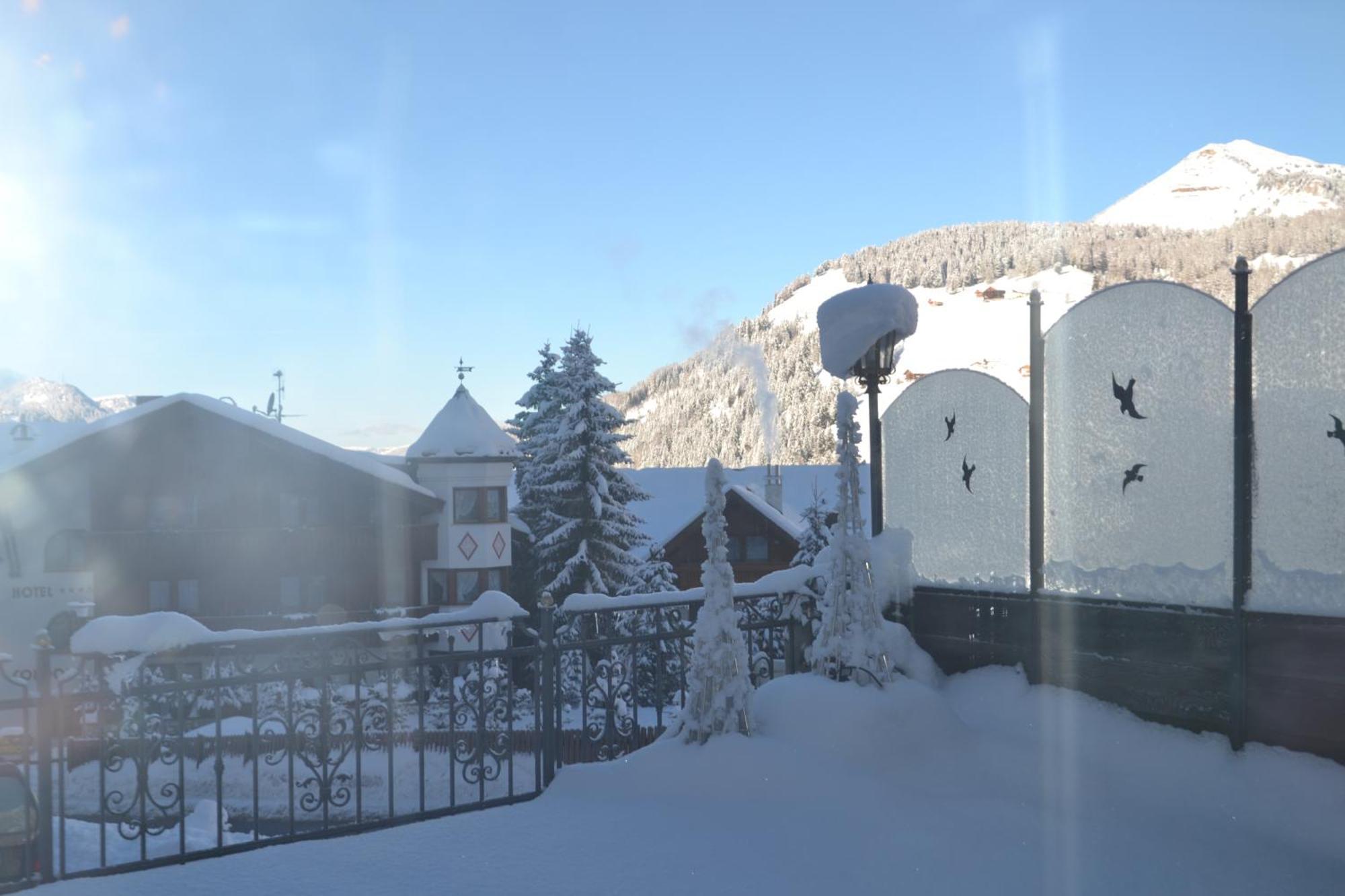Hotel Scoiattolo Selva di Val Gardena Dış mekan fotoğraf