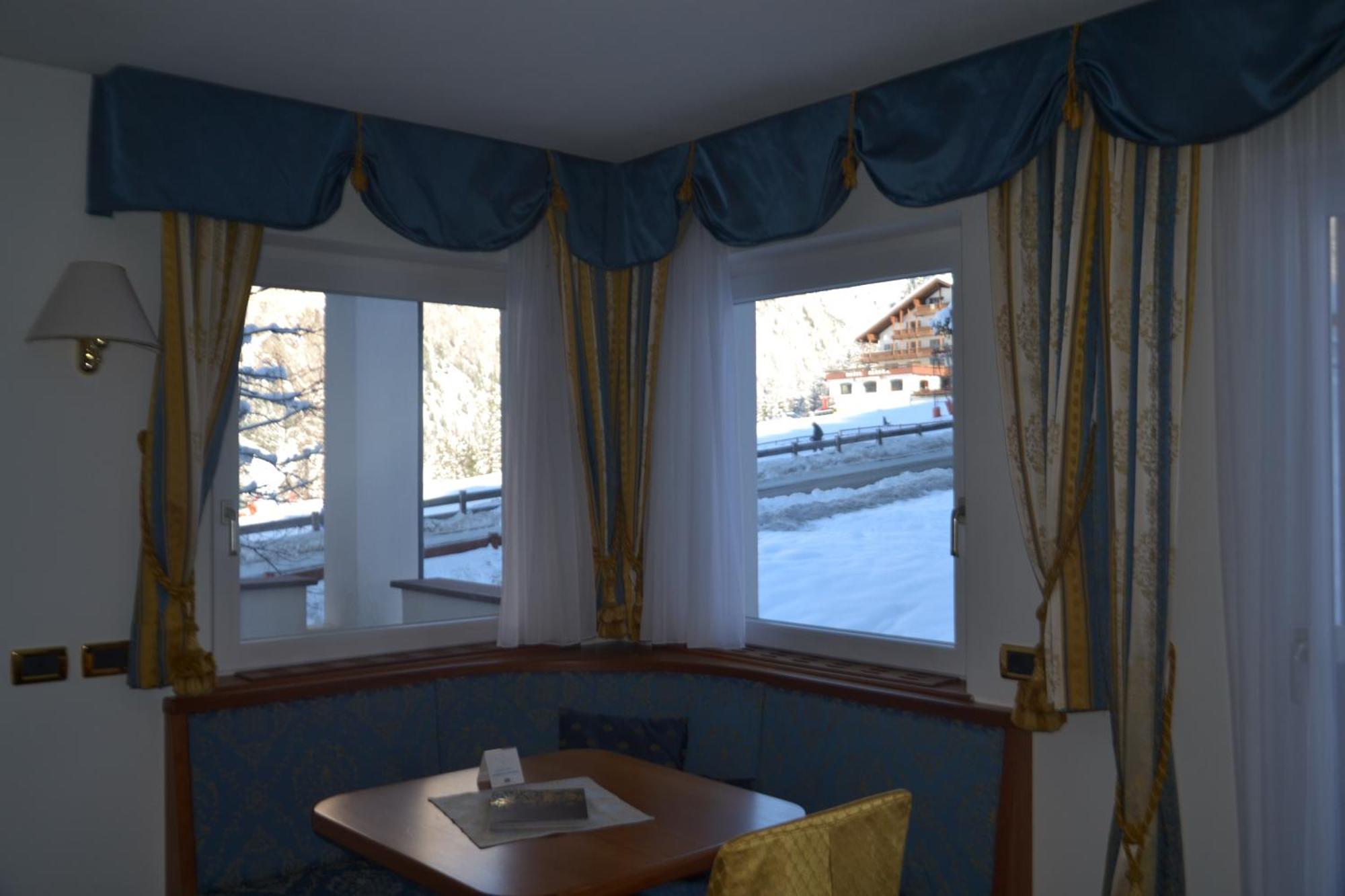 Hotel Scoiattolo Selva di Val Gardena Dış mekan fotoğraf