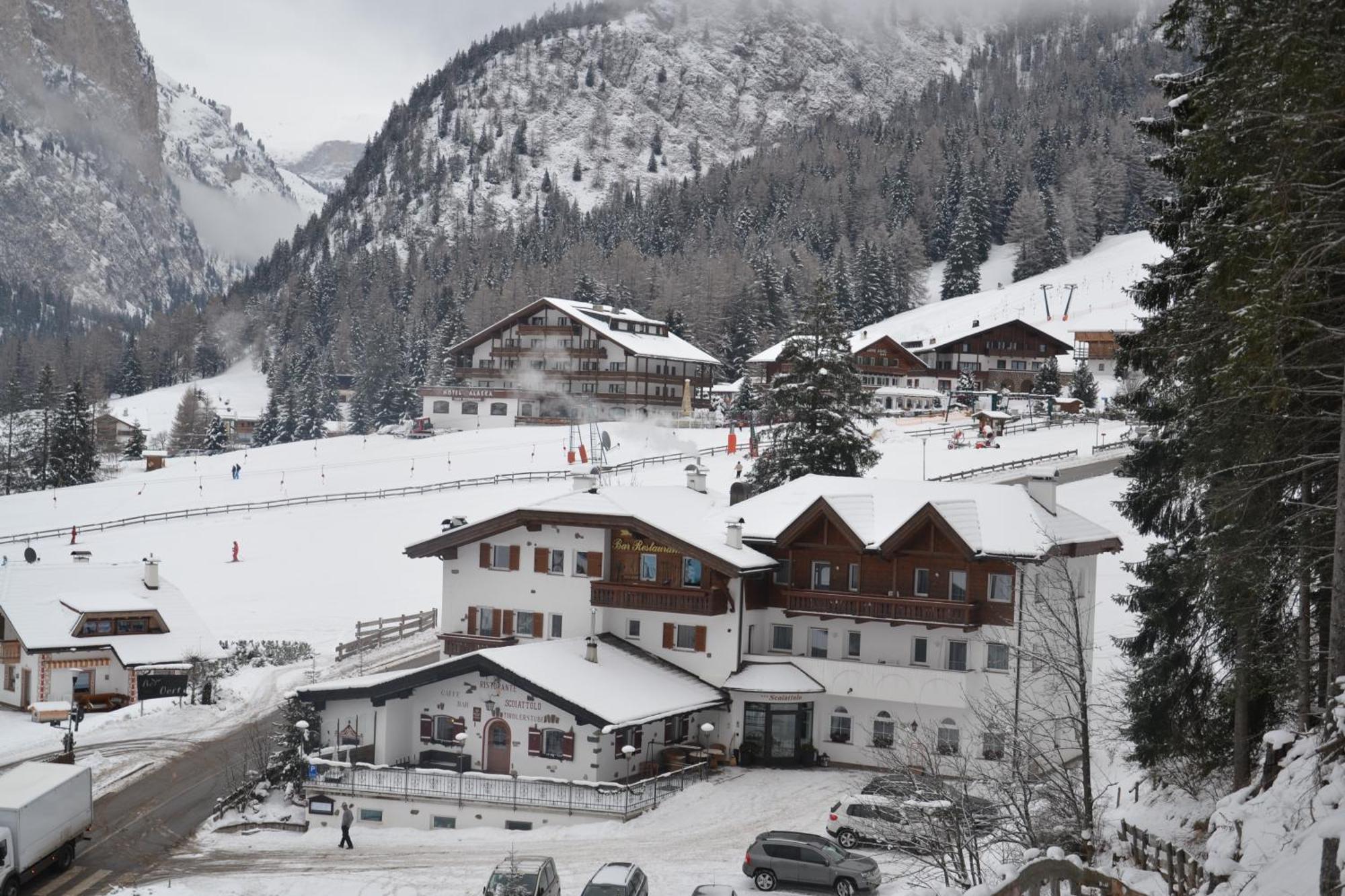 Hotel Scoiattolo Selva di Val Gardena Dış mekan fotoğraf