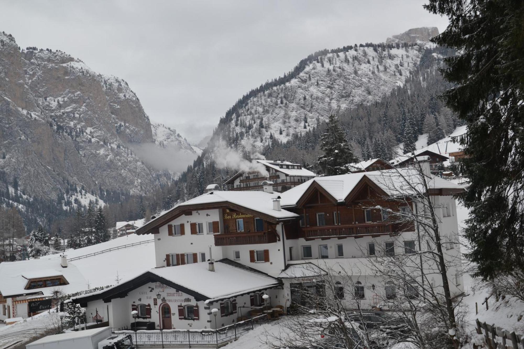 Hotel Scoiattolo Selva di Val Gardena Dış mekan fotoğraf