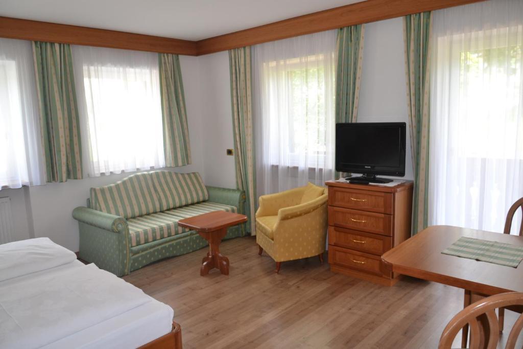 Hotel Scoiattolo Selva di Val Gardena Oda fotoğraf