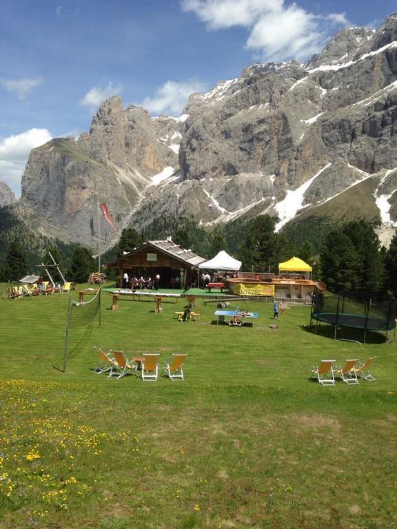 Hotel Scoiattolo Selva di Val Gardena Dış mekan fotoğraf